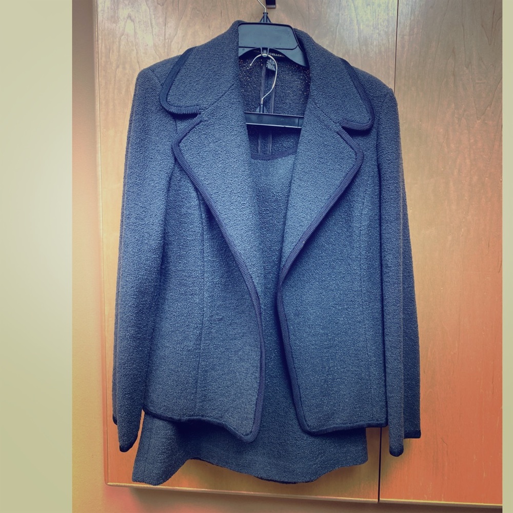 Linda Allard Ellen Tracy grey bouclé skirt suit.